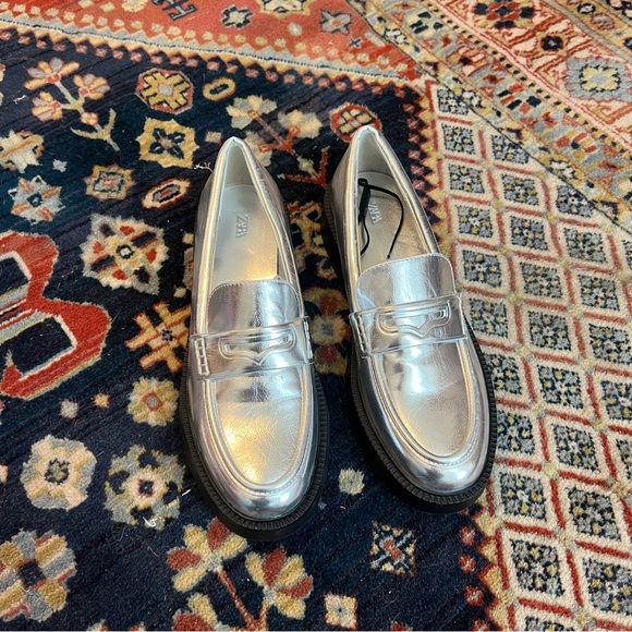 Zara Metallic Silver Loafers- Never worn - Picture 2 of 8